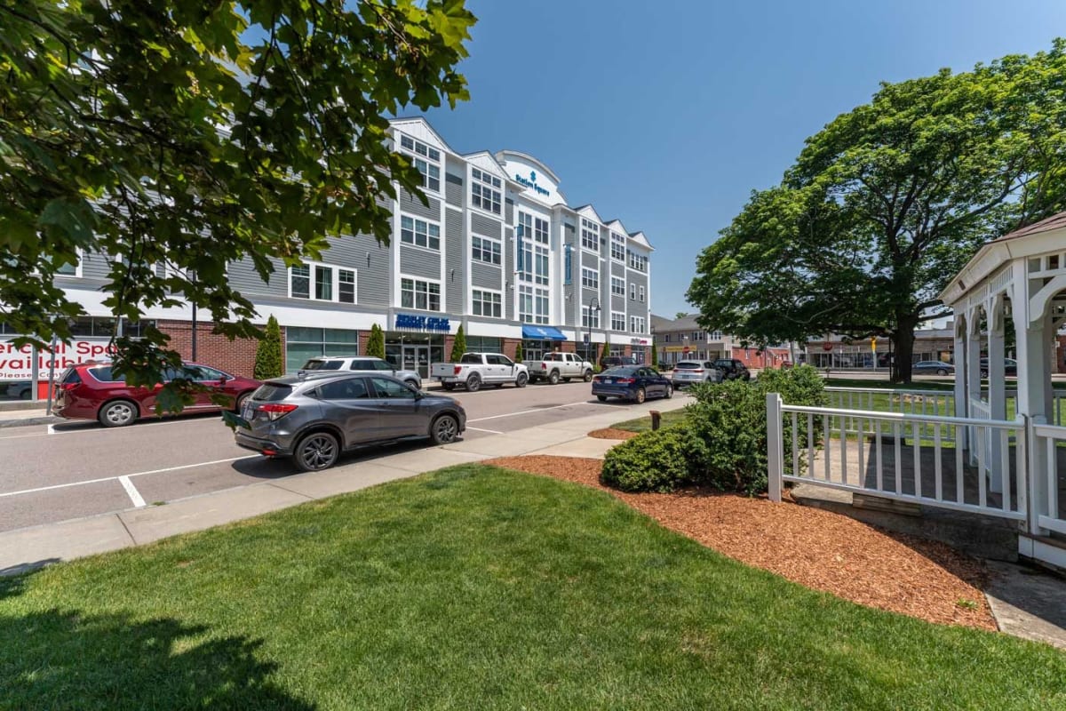 Station Square Apartments in Downtown Mansfield, MA